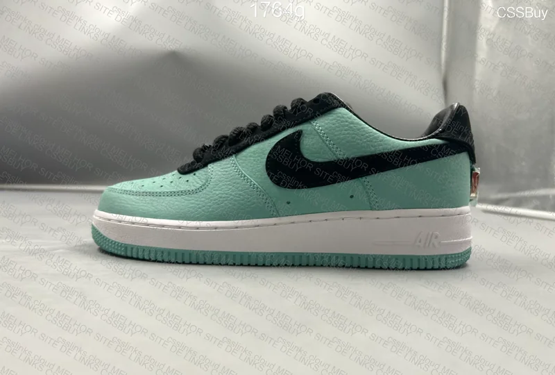 Air Force 1 x Tiffany & Co 'Friends and Family'