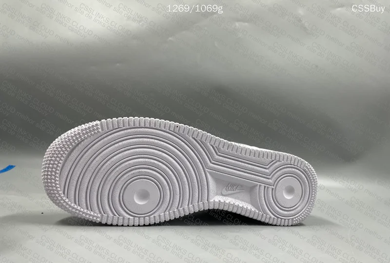 AIR FORCE 1 XP, Please Help 6