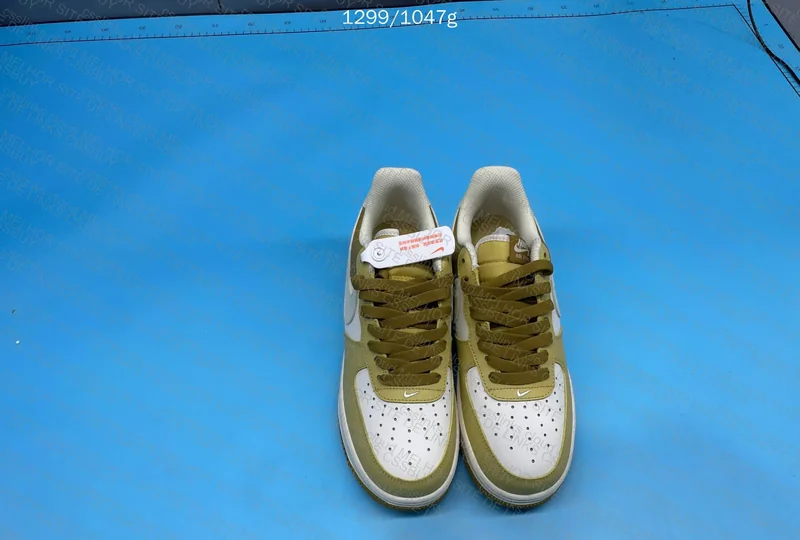 Air Force 1'07 Bronzine/Milk 55y 2