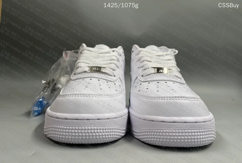Air Force Drake 270 Yuan 3