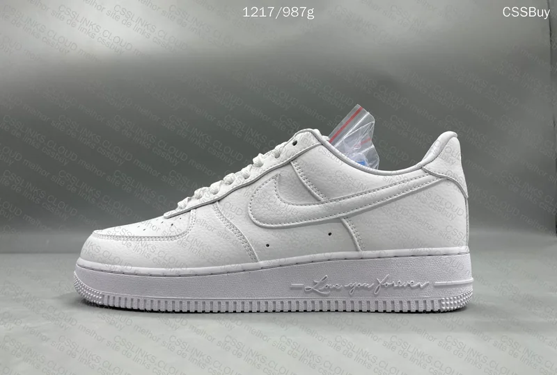 Air Force Nocta 4