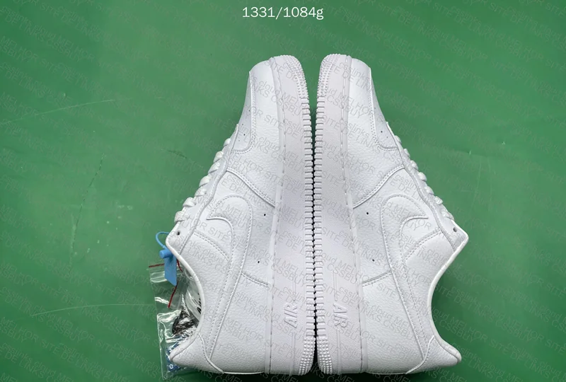 Air Force Nocta 4