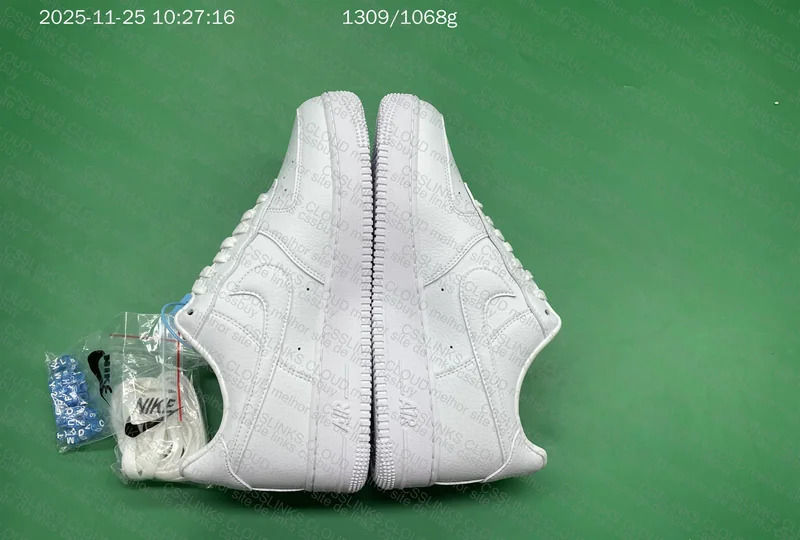 Air Force Nocta 4