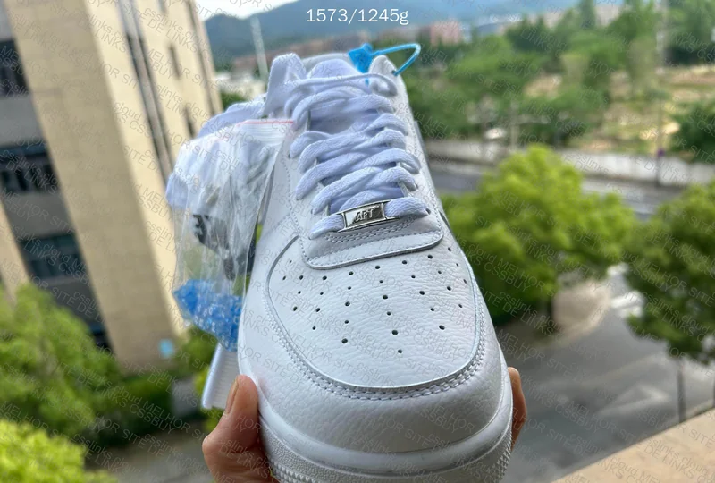 Air Force Nocta HY - Natural Light Photos 7