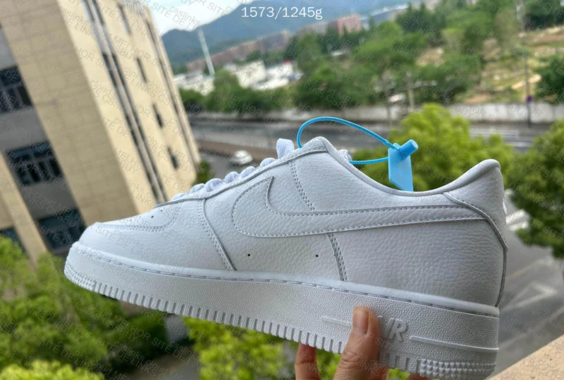 Air Force Nocta HY - Natural Light Photos 9