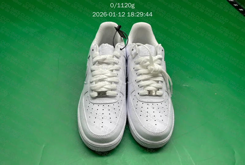 Air Force One Branco. Está bom? 3