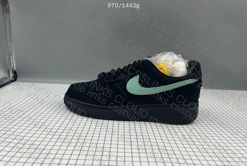 Air Force Tiffany 7
