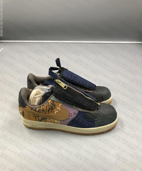 Air Force Travis Scott