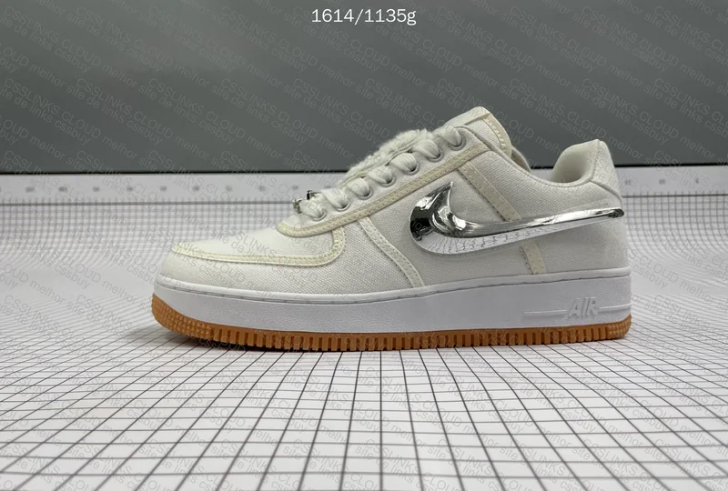 Air Force Travis Scott