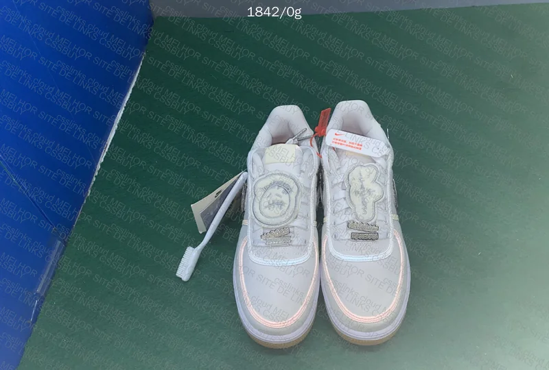 Air Force Travis Scott 8