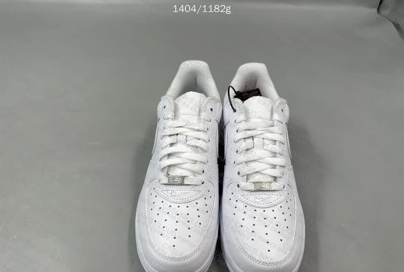 Air Force x Supreme