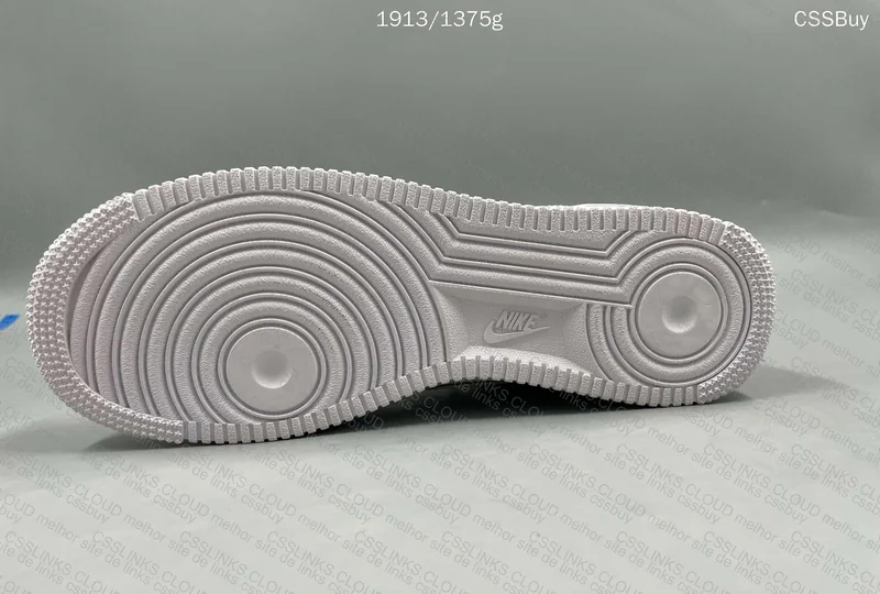 Air Force x Supreme White 7