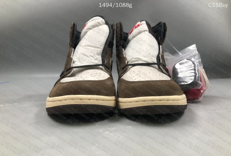 Air Jordan 1 Travis Scott 2