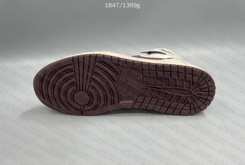 Air Jordan 1 A Ma Maniere 6