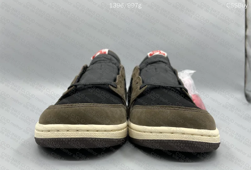Air Jordan 1 Black Mocha 2