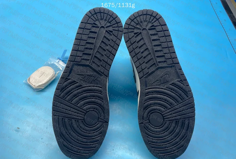 Air Jordan 1 Black Mocha FK GL 8