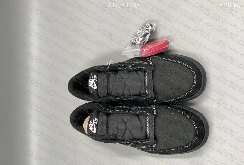Air Jordan 1 Black Phantom