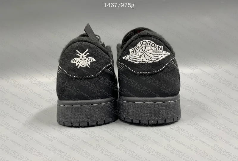 Air Jordan 1 Black Phantom