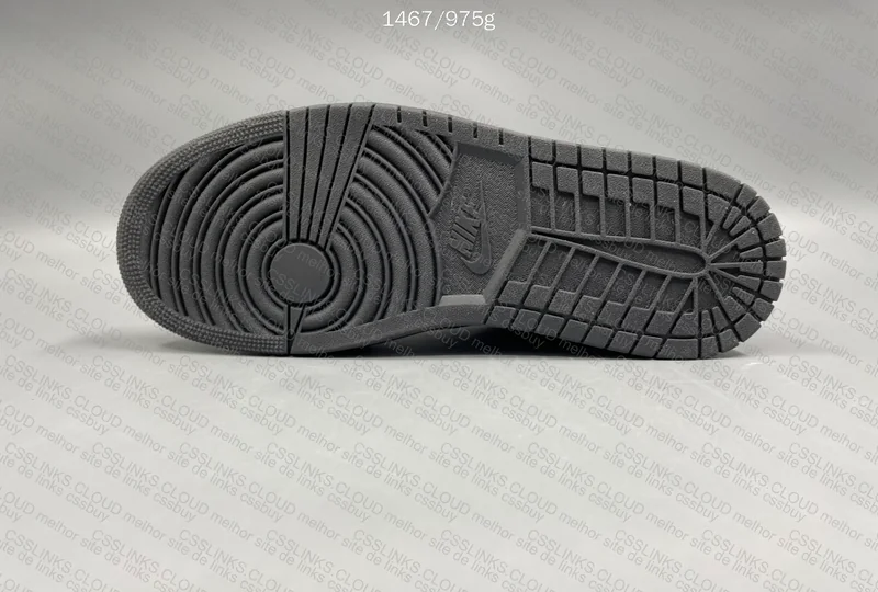 Air Jordan 1 Black Phantom 7