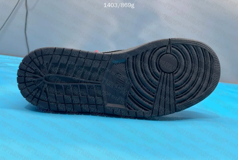 Air Jordan 1 Black Phantom 6