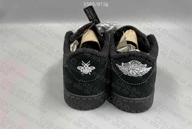 Air Jordan 1 Black Phantom TS Help Me 3