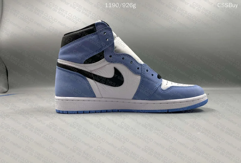 Air Jordan 1 Blue University 2