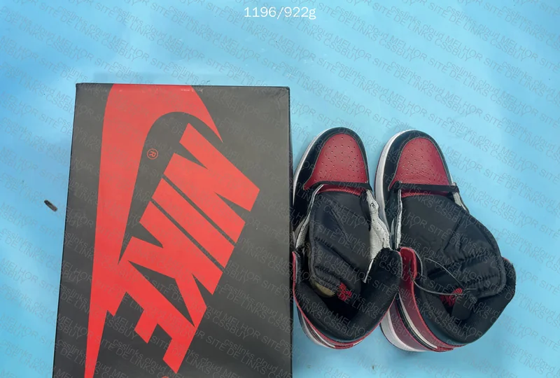 Air Jordan 1 Bred Toe