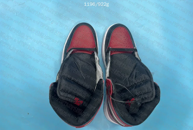 Air Jordan 1 Bred Toe 2