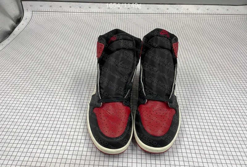 Air Jordan 1 Bred Toe (Sale) 3