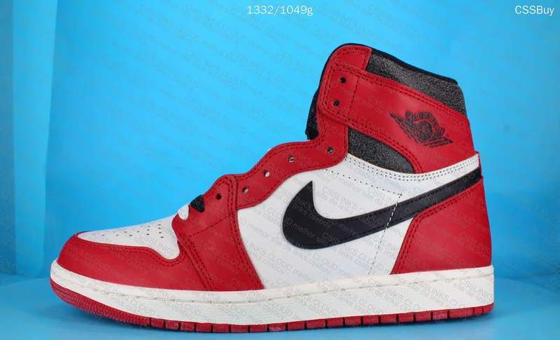 Air Jordan 1 Chicago Lost and Found 3