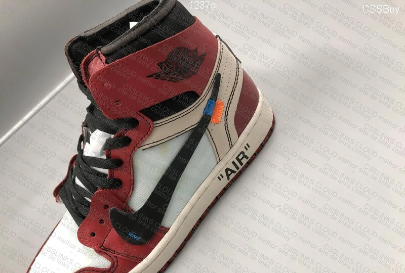 Air Jordan 1 Chicago Off-White 2