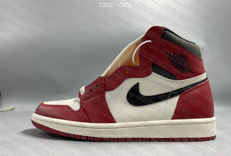 Air Jordan 1 Chicago Retro 4