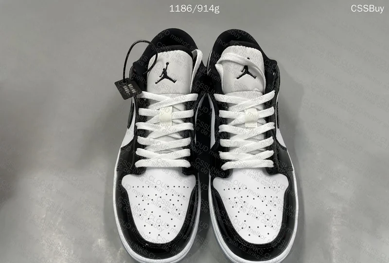 Air Jordan 1 Concord 3