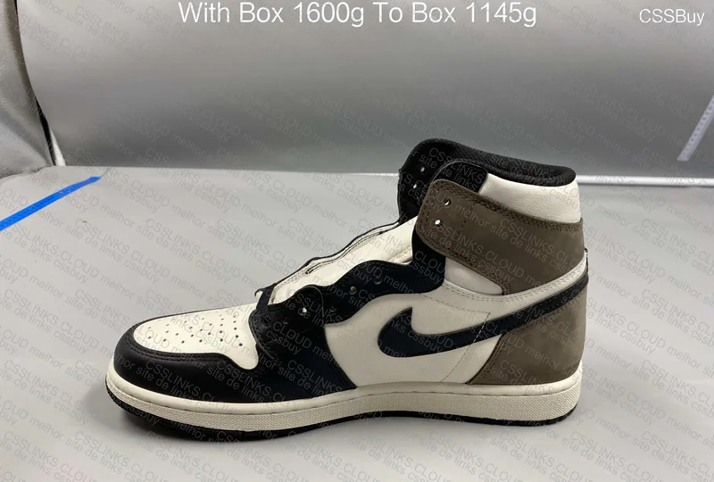 Air Jordan 1 Dark Mocha