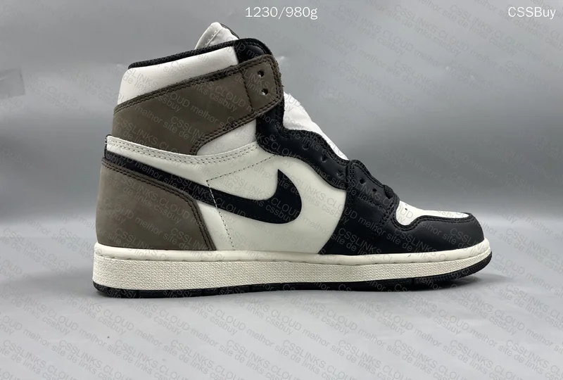 Air Jordan 1 Dark Mocha 5