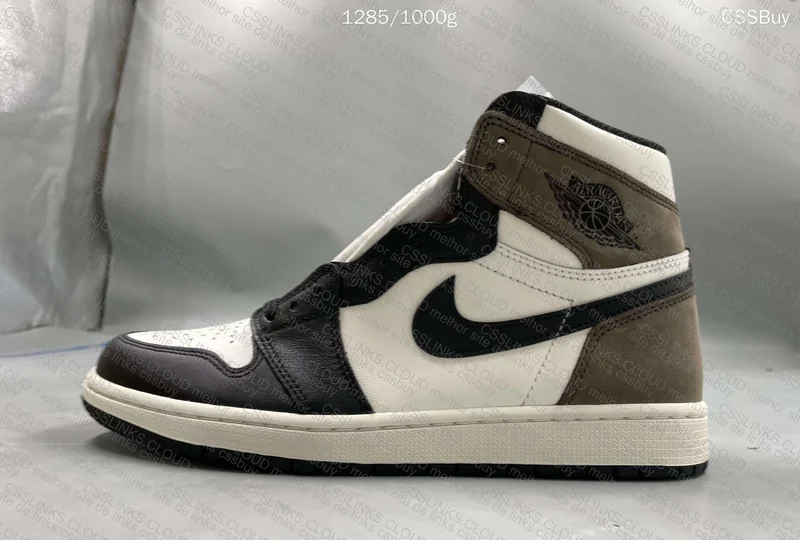 Air Jordan 1 Dark Mocha 4