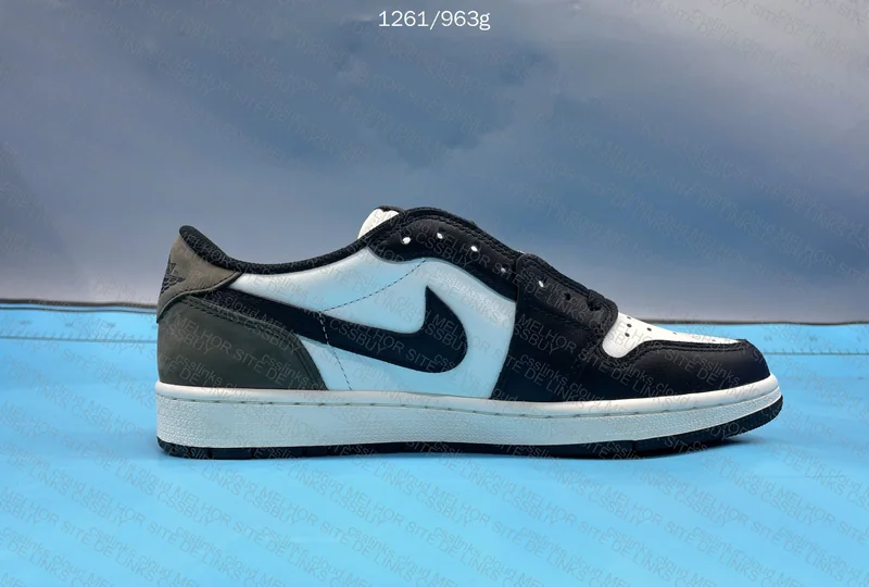 Air Jordan 1 Dark Mocha Low OG LJR 6