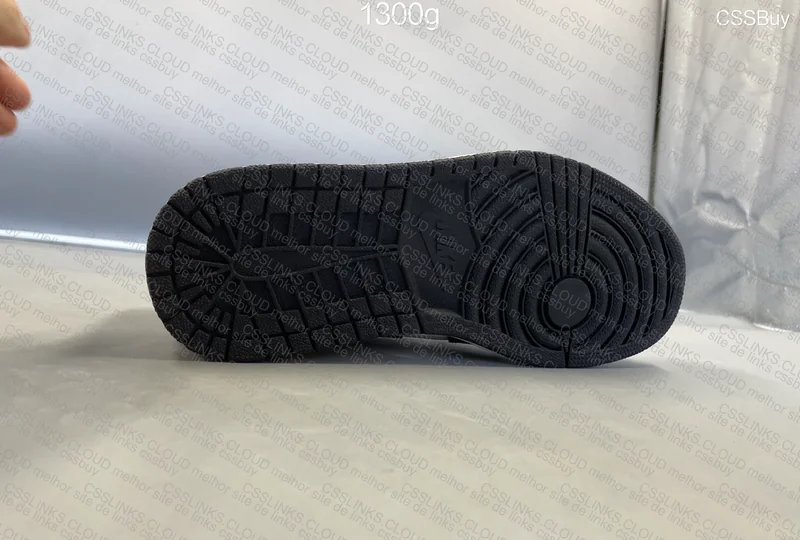 Air Jordan 1 Dark Mocha RW Batch 10