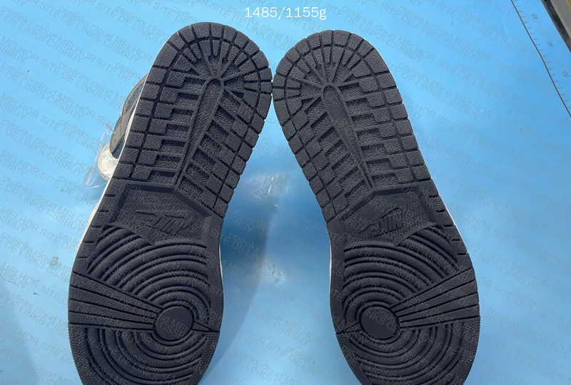 Air Jordan 1 Dark Mocha Sale 8