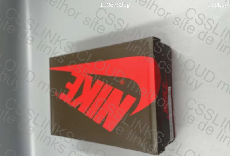 Air Jordan 1 Dark Mocha Travis