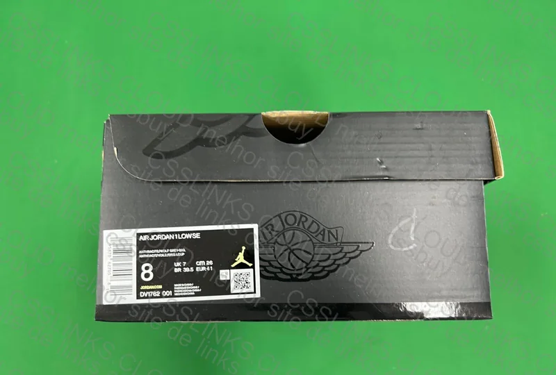 Air Jordan 1 DT 4