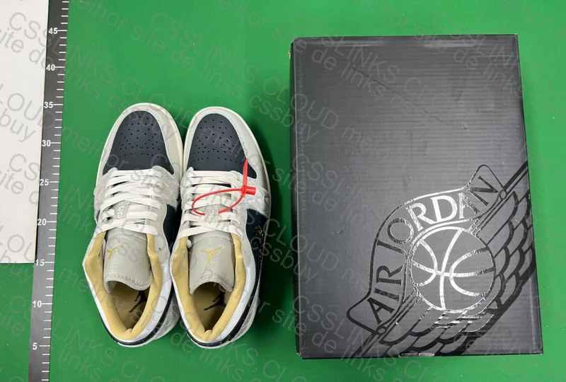 Air Jordan 1 DT 5