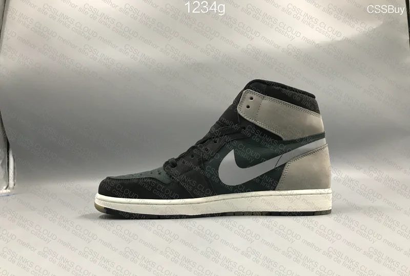 Air Jordan 1 Element 4
