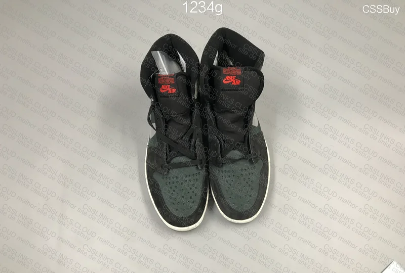 Air Jordan 1 Element 7