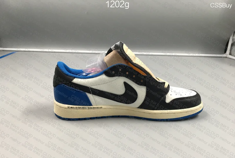 Air Jordan 1 Fragment
