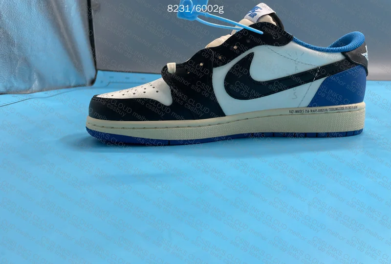Air Jordan 1 Fragment 5