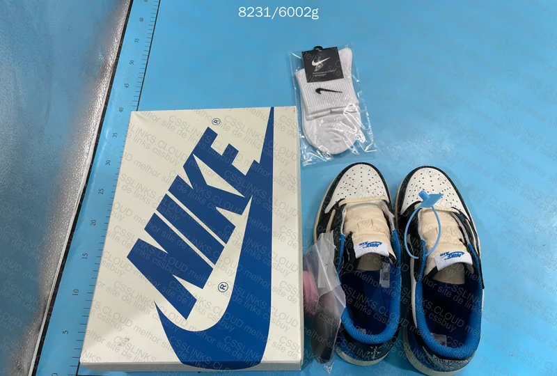 Air Jordan 1 Fragment 9