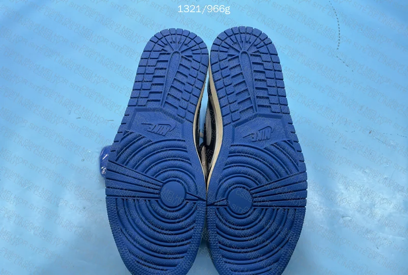 Air Jordan 1 Fragment 6