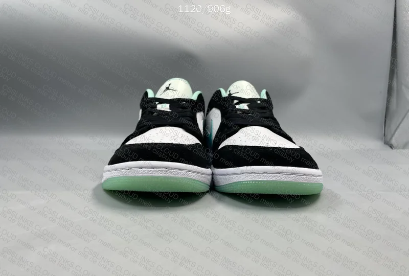 Air Jordan 1 Green Island 4
