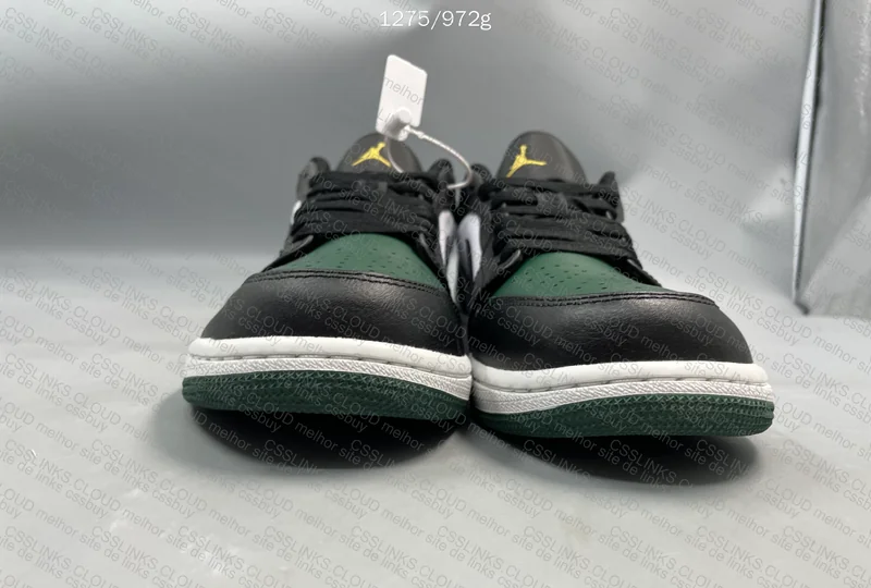 Air Jordan 1 Green Toe